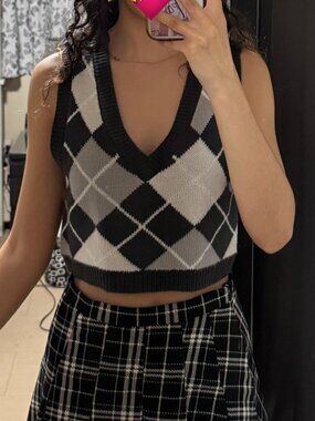 Sweater Vest